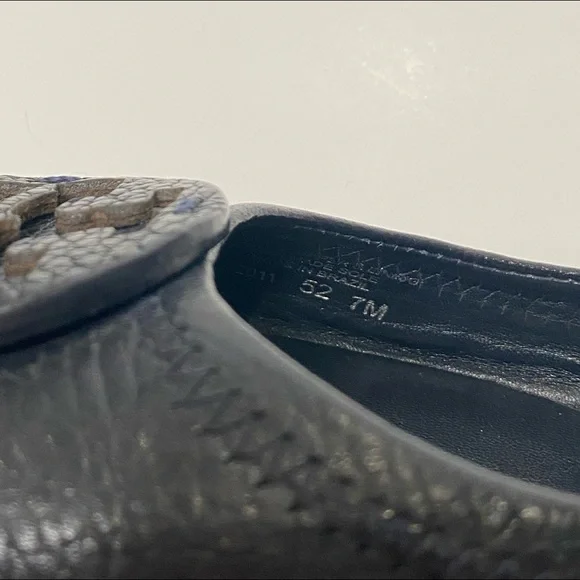 Tory Burch Logo Flats - Picture 5 of 5